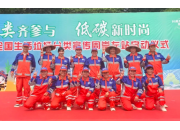 环卫工“时装秀”亮相崇左垃圾分类宣传周